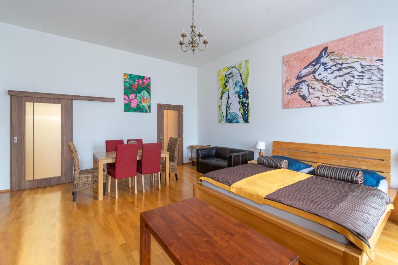 Apartment Sirius D In Center Of Cb. Ceske Budejovice Eksteriør bilde